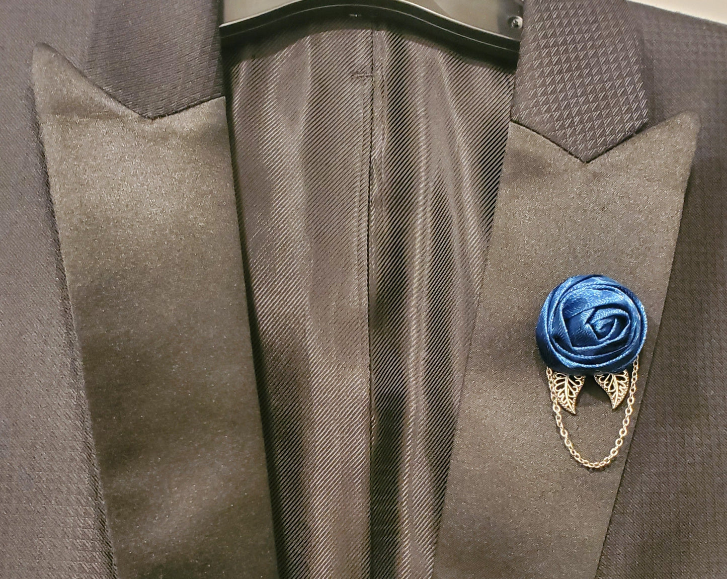 Men Lapel Pins